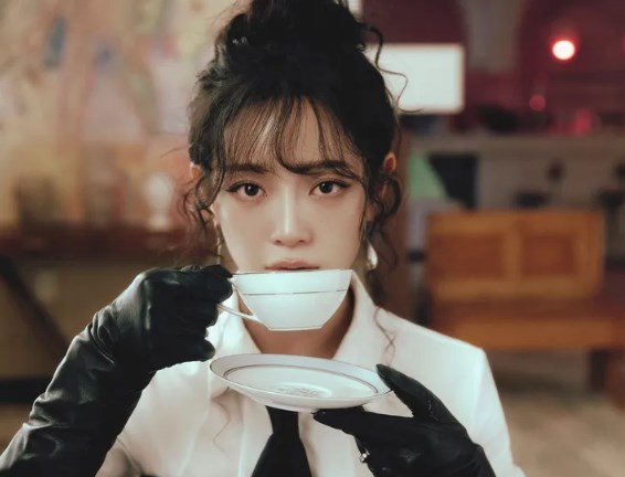 Kim Sejeong (김세정)